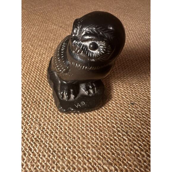 Owl Soap Stone Hand Carved in Canada-Vintage and Cute Excellent - Picture 3 of 9